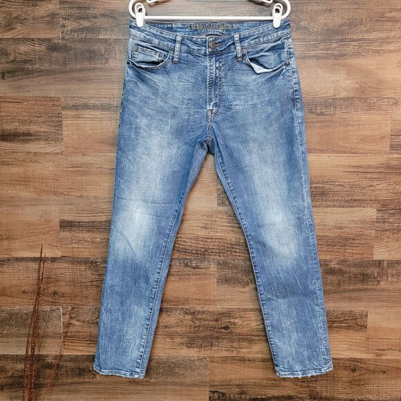 American Eagle Jeans 33x30 Slim Straight 360 Extreme Flex Medium Light Wash - Picture 1 of 10